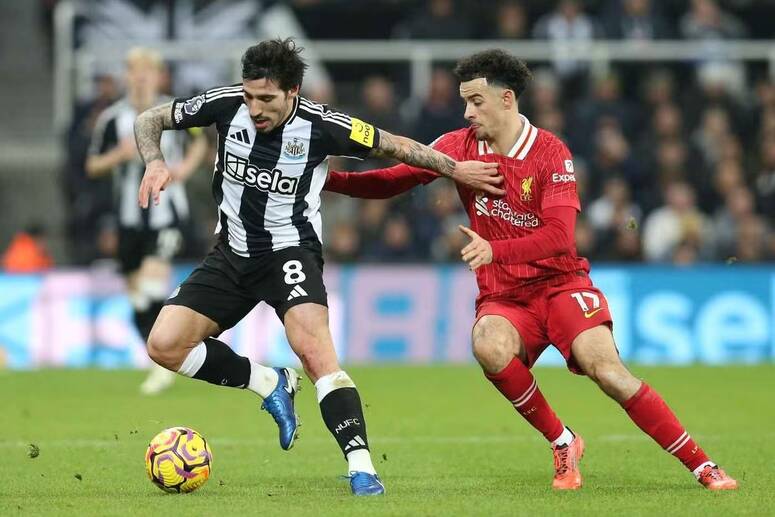 Newcastle United's Sandro Tonali vies with Liverpool's Curtis Jones during the recent 3-3 draw between the sides