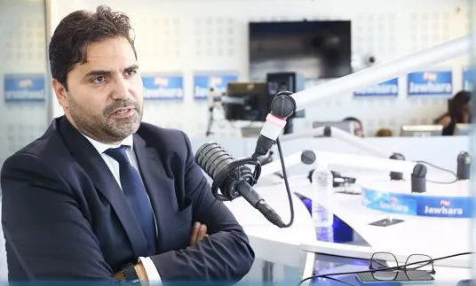 R�formes ou Chaos ? L�Administration et les Jeux de Pouvoir