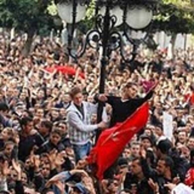 Tunisie Tournage Dun Documentaire Sur La Révolution Du 14 Janvier 2011